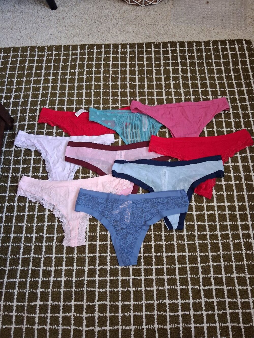 Brand New Victoria Secrets Thongs - XL